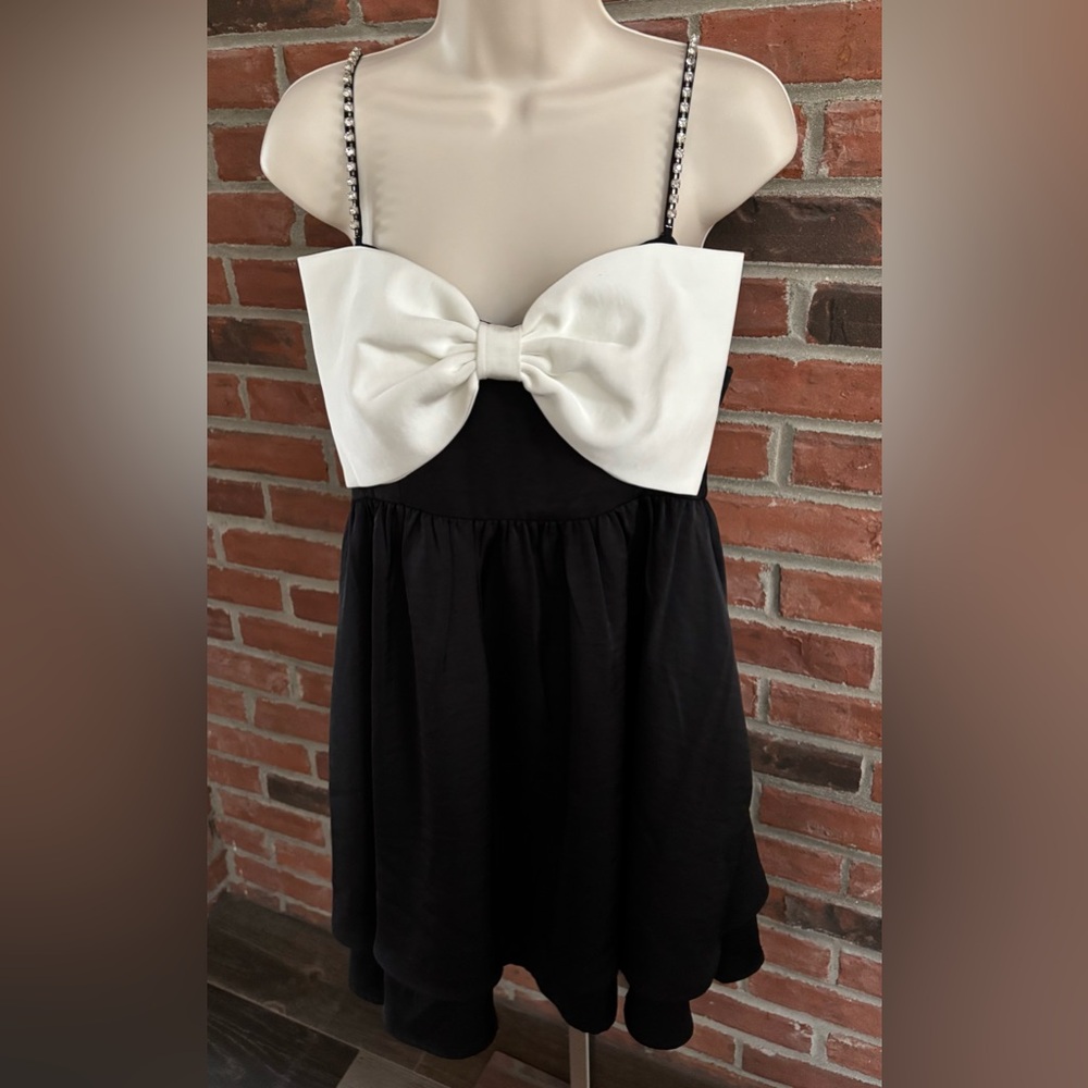 Altar’d State Stassia Black & White Satin Bow Dress PreOwned